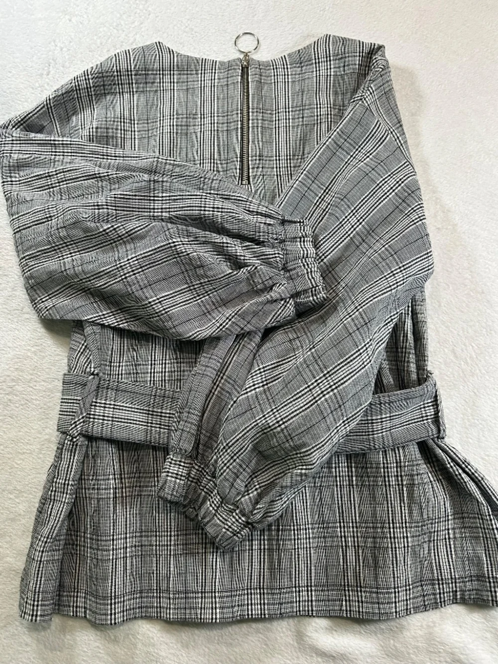 Zara TRF Plaid Balloon Sleeve Belted Blouse Top Black White Zipper Back Sz M